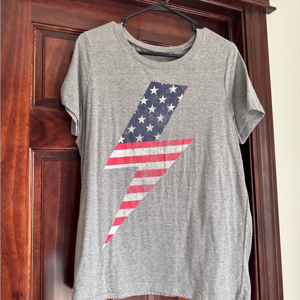 Grayson Threads Gray Tee with American Flag Bolt
